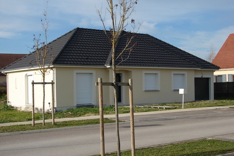 Maison traditionnelle de plain-pied livrée