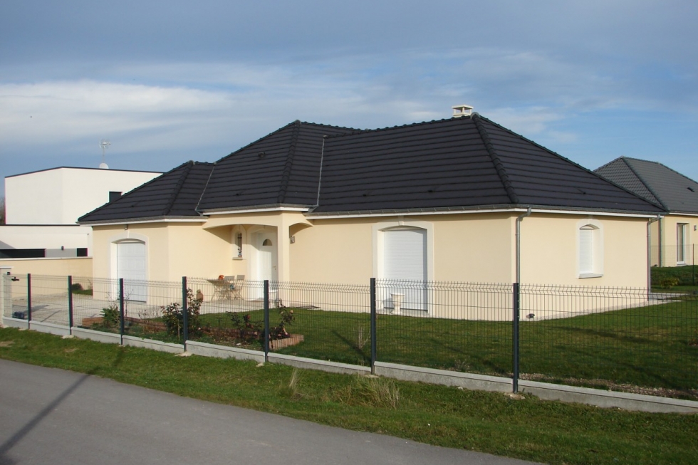 Maison traditionnelle de plain-pied livrée